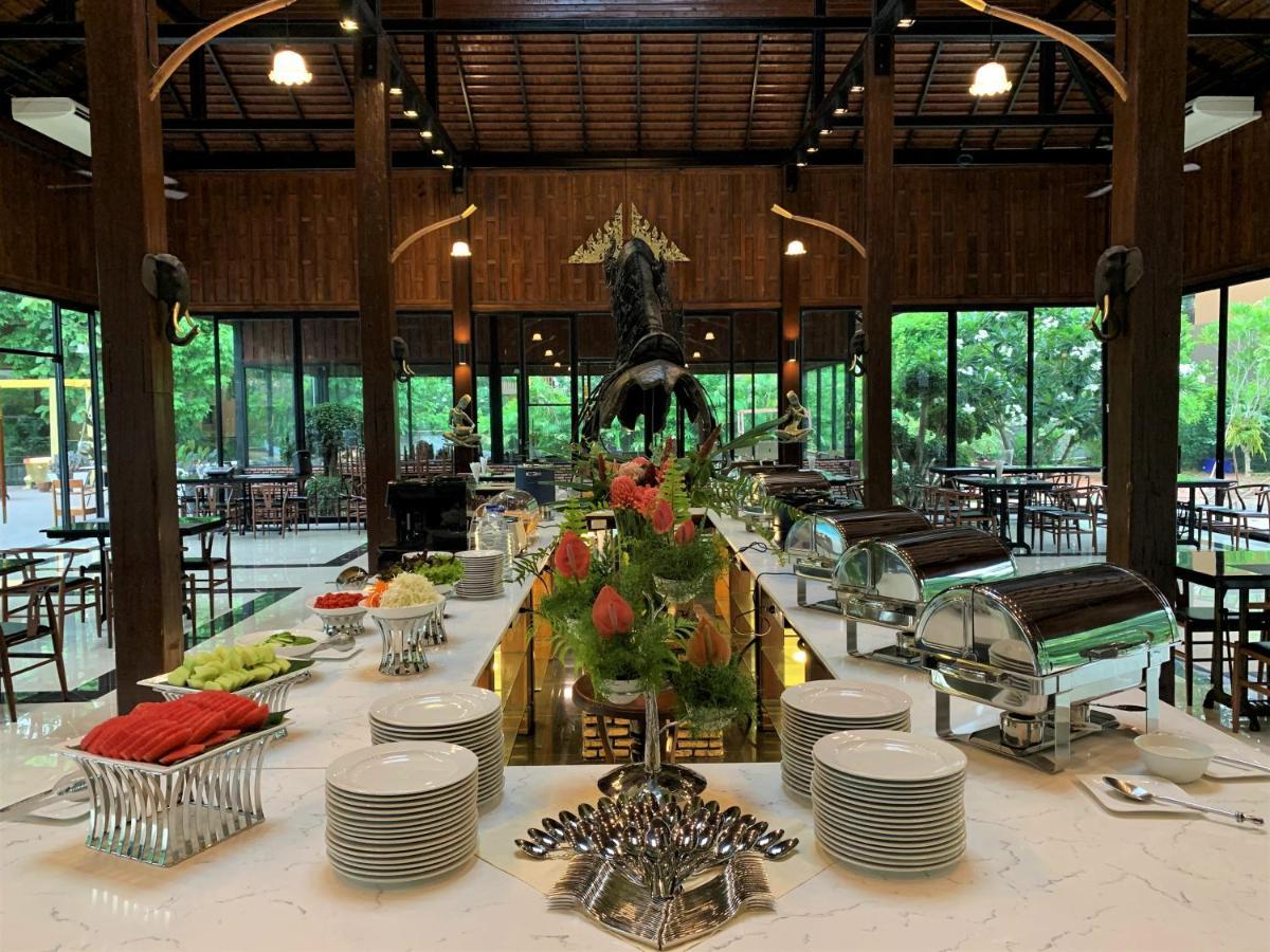 Phumontra Resort Накхоннайок Экстерьер фото