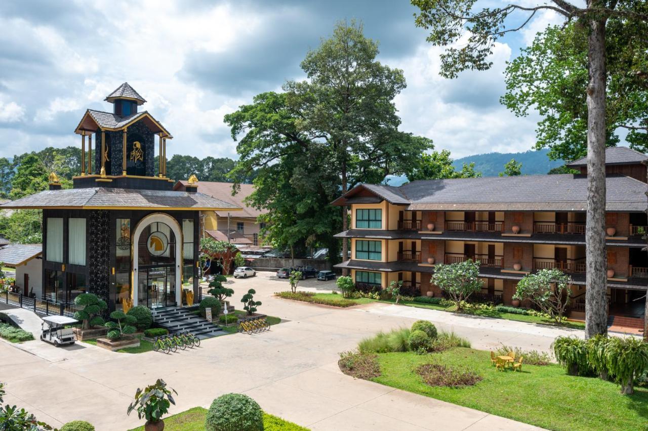 Phumontra Resort Накхоннайок Экстерьер фото
